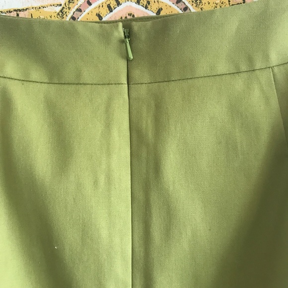 Halogen Skirt W/ Pocket Details - Picture 6 of 8